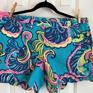 Lilly Pulitzer Buttercup Scalloped Shorts - Size 12